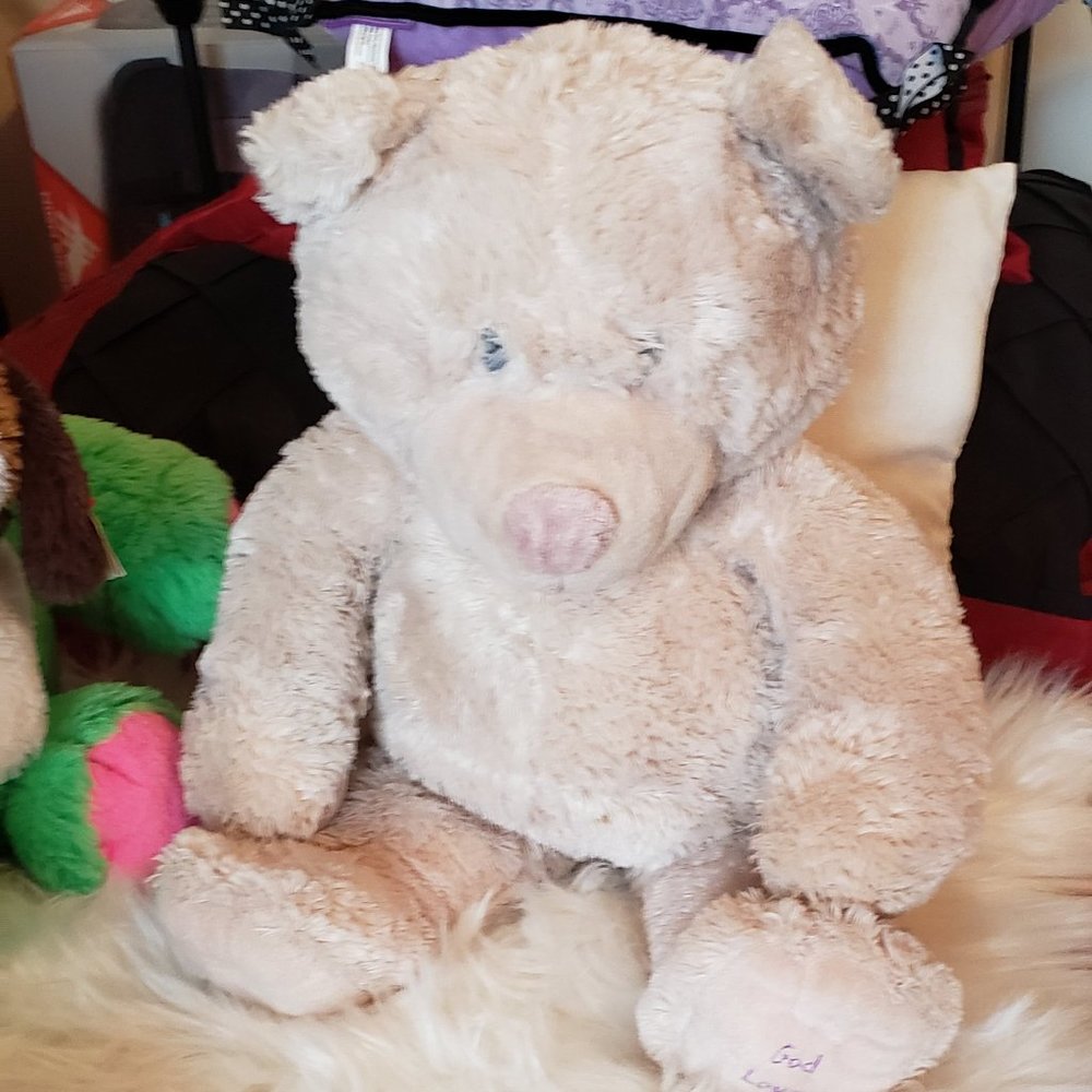 BEAUTIFUL AND SAVE CUTE TEDDY BEAR   *GOD LOVE MOM*